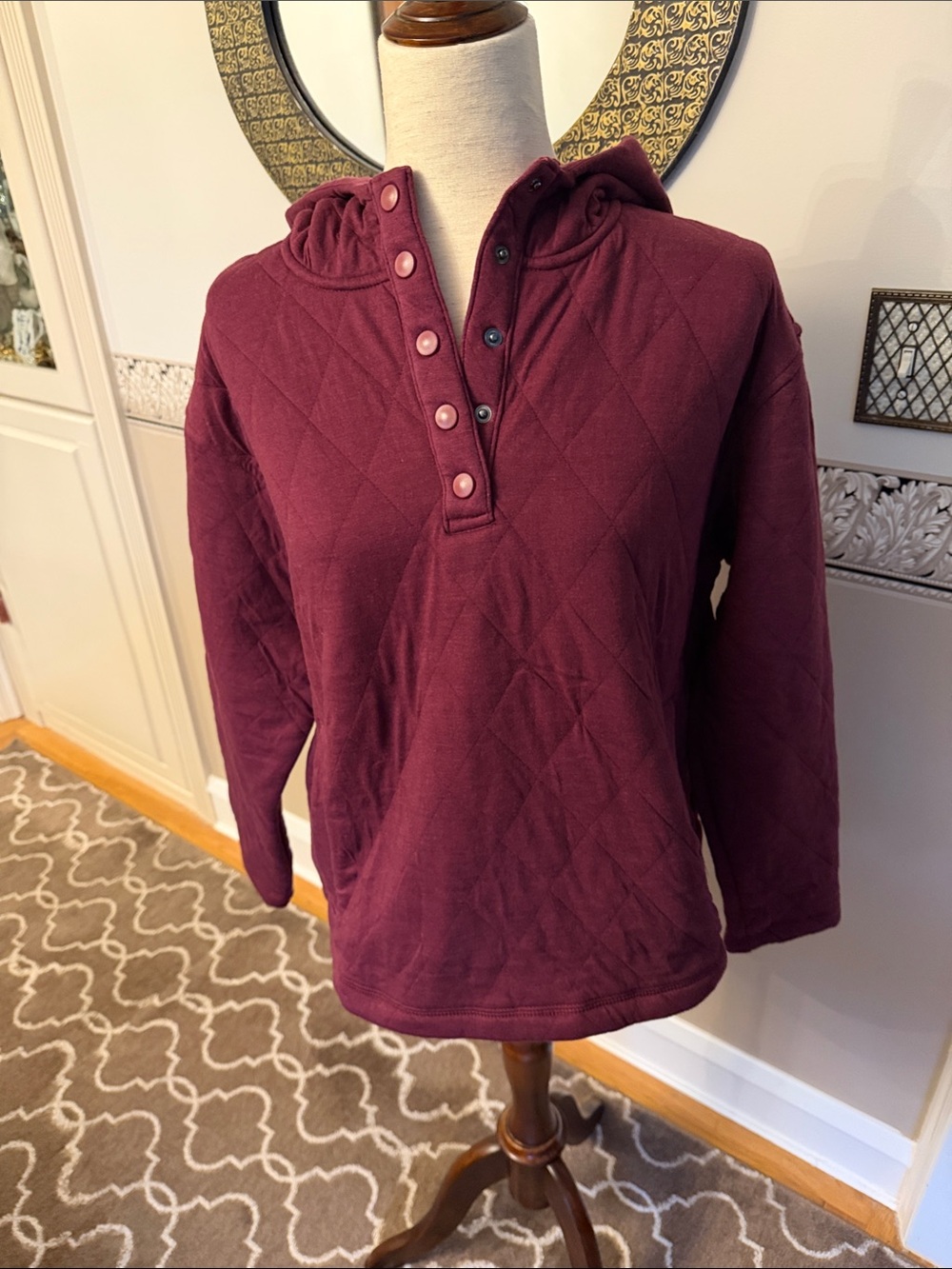 NEW with tags Land’s End Quilted Hooded Pullover Sweater - Burgundy